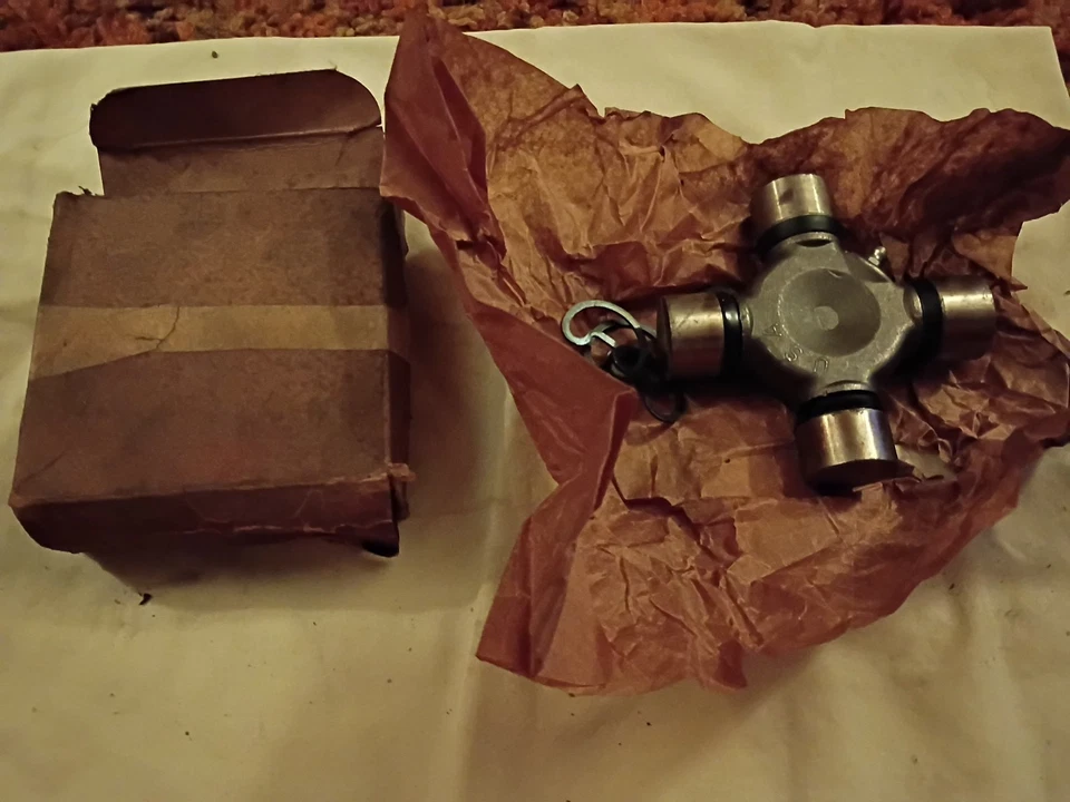 Repuesto de junta en U Skf UJ358 para Ram Chevrolet Gmc Hino Dodge Isuzu Foto 3 de 3