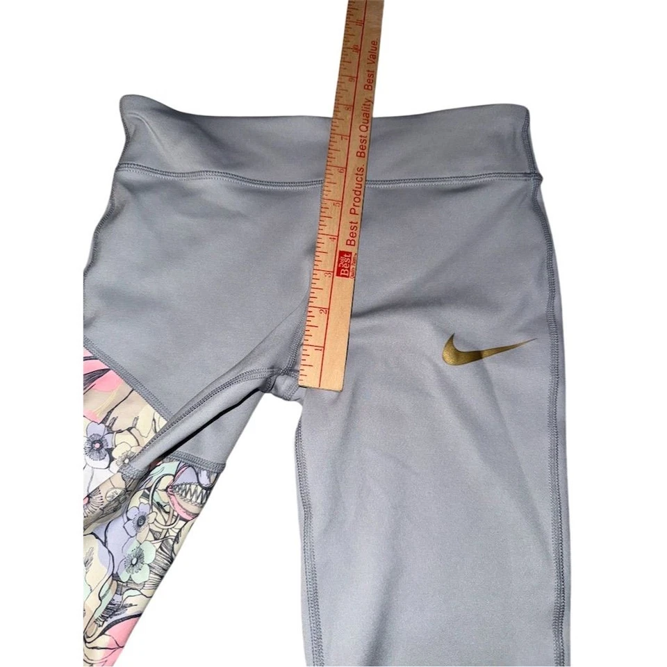 Nike Niñas Floral Leggings Multicolor Talla M 8-10 Dri-FIT Ropa Activa Entrenamiento  Foto 4 de 4