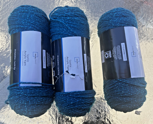 Mainstays Sparkle Metallic Acrylic Yarn Teal Blue Lot of 1 Skein NEW 5oz/251yds