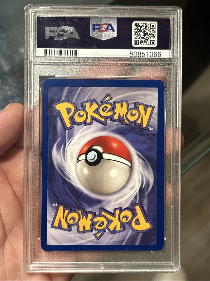 2000 Dark Blastoise 1st Edition Non Holo Team Rocket 20/82 PSA 8 - Image 2 of 2