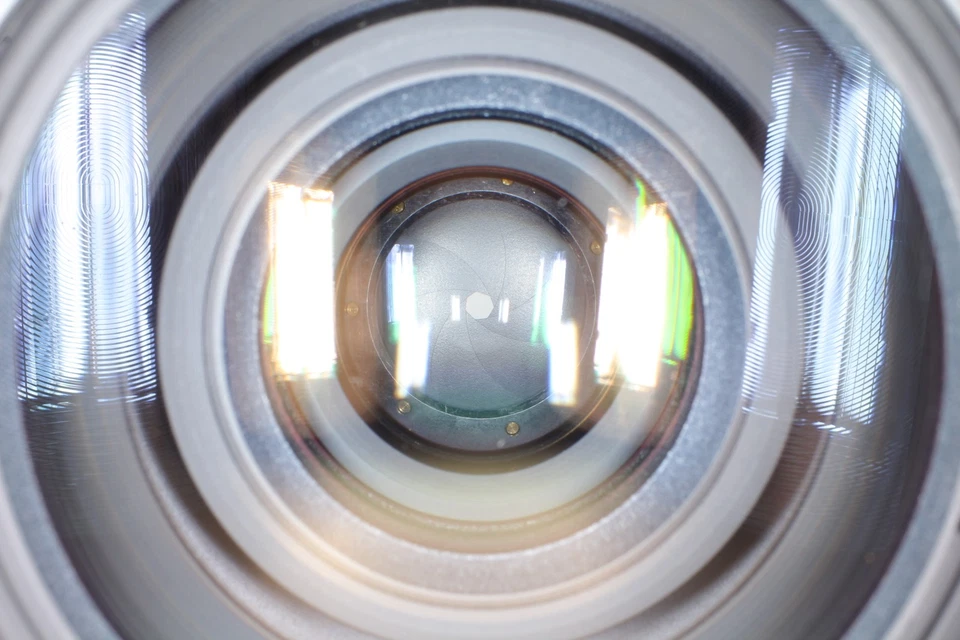 Hood HK-11 [MINT] Nikon Ai-s Zoom Nikkor 35-105mm f3.5-4.5 Macro Lens From JAPAN - Image 4 of 4