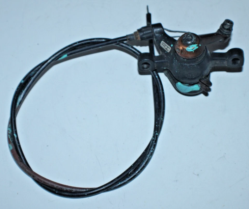 Pinza de freno de disco hidráulica trasera TekTRO IO negra/dorada 74 mm montaje en poste se envía a EE. UU. Foto 2 de 4