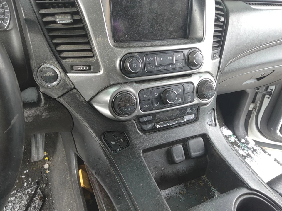 15 雪佛兰/吉姆西 SUBURBAN 1500 系列加热器空调控制仪表板安装 — 第 2/4 张图片