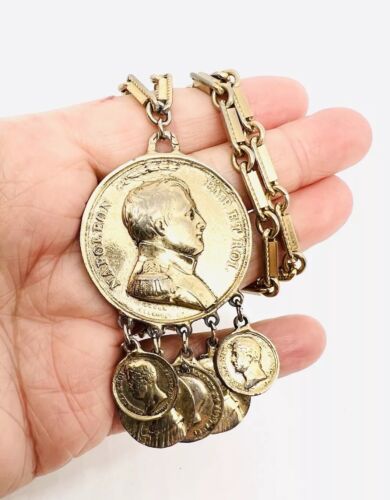 Chunky Napoleon & Faux Coin Dangles Bar Link Chain