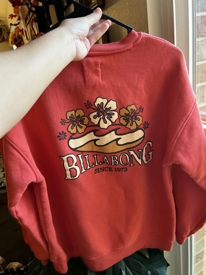 Billabong Women’s Fleece Crewneck Hardly Worn Sweatshirt Size Large - Image 4 of 4