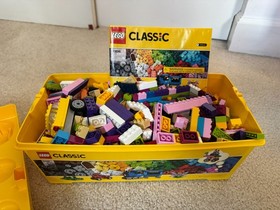 LEGO Classic Medium Creative Brick Box 10696 &ndash; Kids Building Toy Set Ages 4+