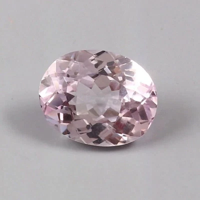 Kunzite Du Brésil 21,75 Carats - Couleur Rose Champagne Rare | Naturelle, Non Traitée, Forme Coussin