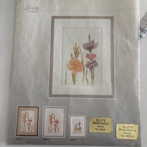 Lanarte kit punto croce contato foto fiori già iniziata - Foto 2 di 8