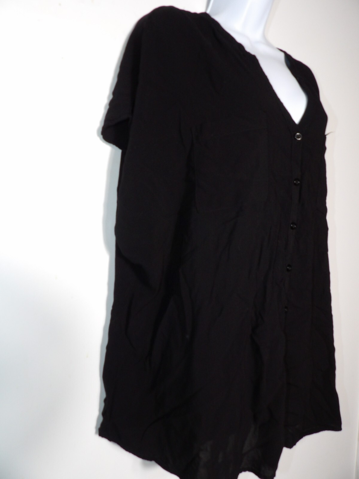 Torrid 4 4X Top Blouse Black Button Basic Sleevel… - image 10