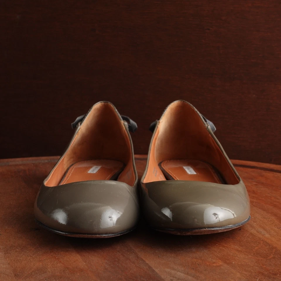 Zapatos sin cordones Vera Wang planos para mujer talla 7M gris Helen ballet charol Foto 3 de 4