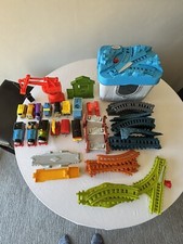Thomas  Friends Toy Train Set, Connect  Build Track Bucket with 13 Car/Engines