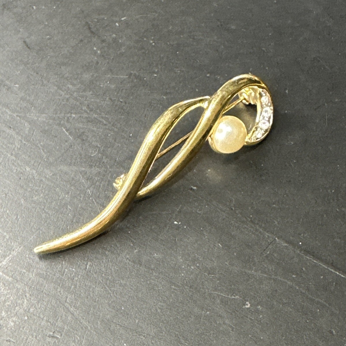 Broche Ancienne Art Déco En Plaqué Or 18k 750 - Style Nouveau, Avec Perle, Occasion