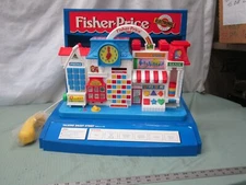 VINTAGE FISHER PRICE TALKING SMART STREET LEARNING TOY Store Display LOOK