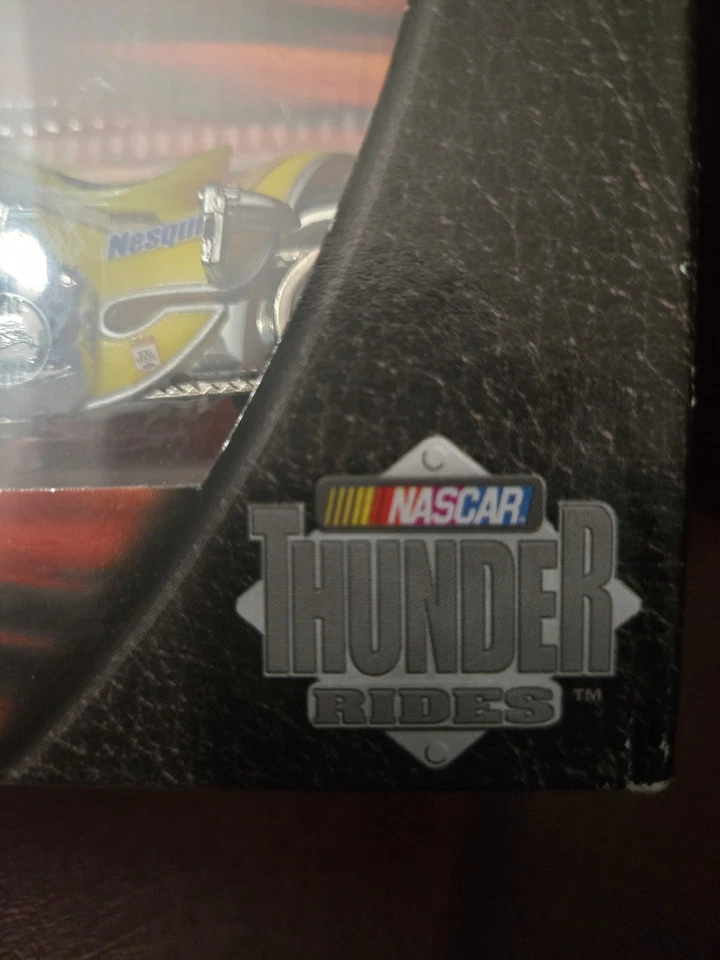 Nascar 2001 Hot Wheels Racing "Thunder Rides #10 Nesquick new - Image 2 of 4