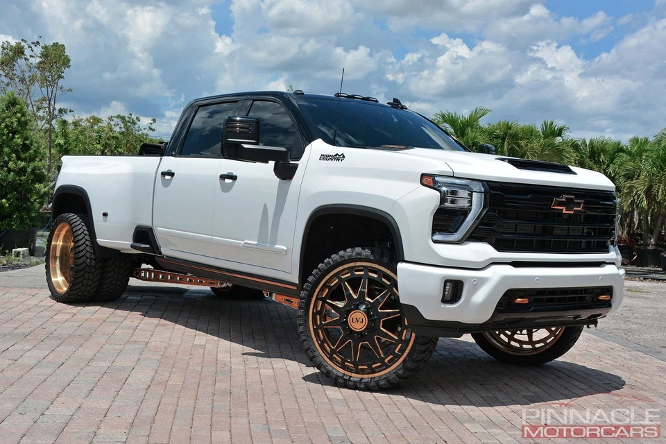 2024 Chevrolet Silverado 3500 High Country 4x4 Custom - Image 3 of 4