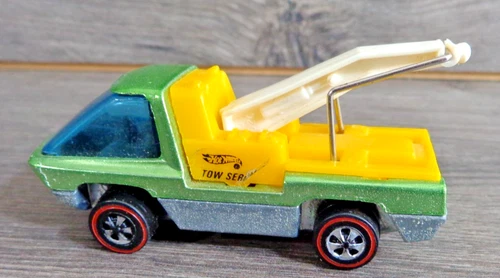 Hot Wheels Redline The Heavyweights Lime Green Tow Truck  1969