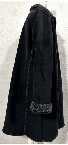 L.L. Bean Womens Sherpa Coat Jacket Large Black Grey Thick Heavy Winter Buttons - Picture 7 of 11