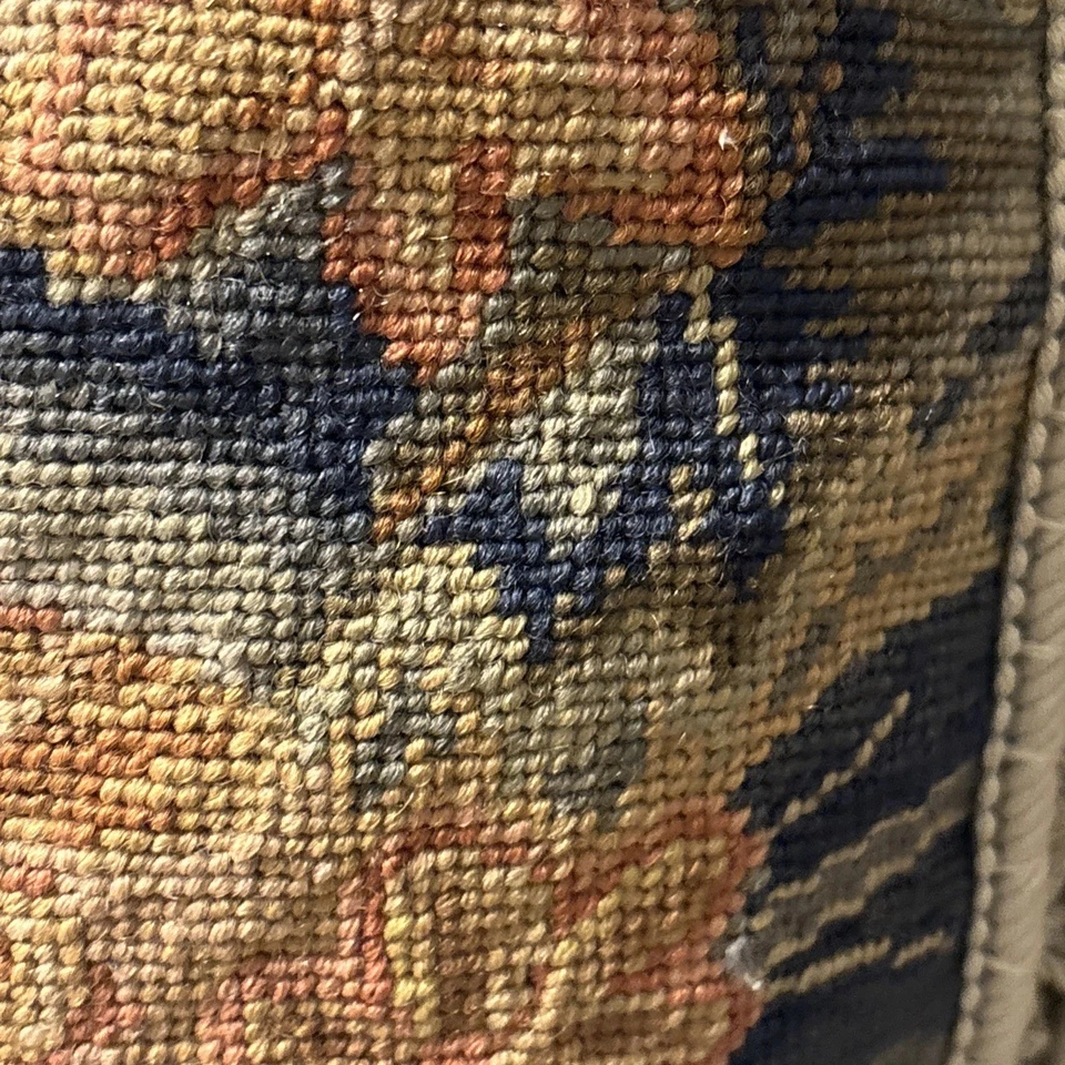 Almohada tapiz textil CHELSEA grande vintage floral 100 % lana y plumas Foto 4 de 4