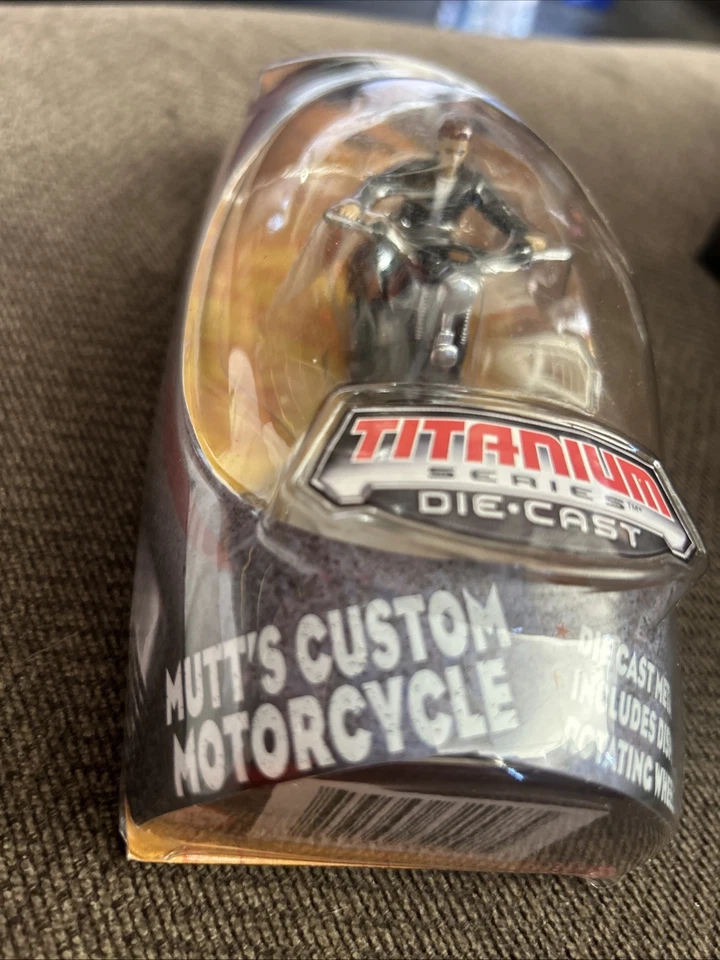 Indiana Jones Mutts Custom Motorcycle Die Cast Metal Titanium Series 2008 New - Image 2 of 4