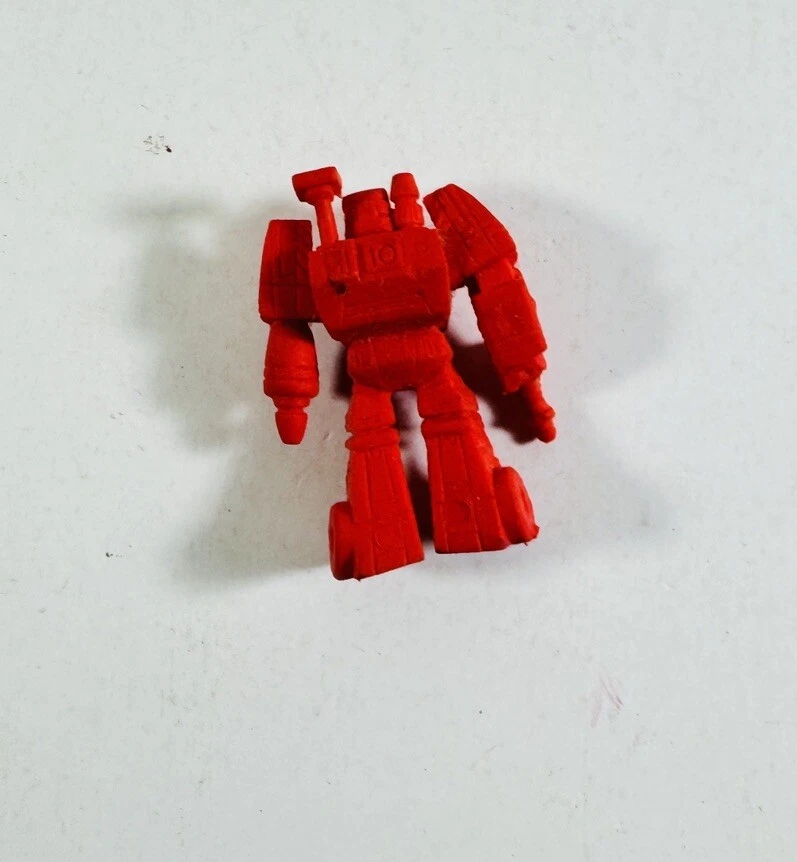 Figura de acción #12 Skids Red Secoy Hasbro Vintage 1987 G1 Transformers Foto 2 de 2