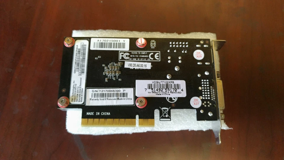 PNY NVIDIA GeForce GT 710 2GB Graphics Card VCGGT7102XPB - Image 3 of 4