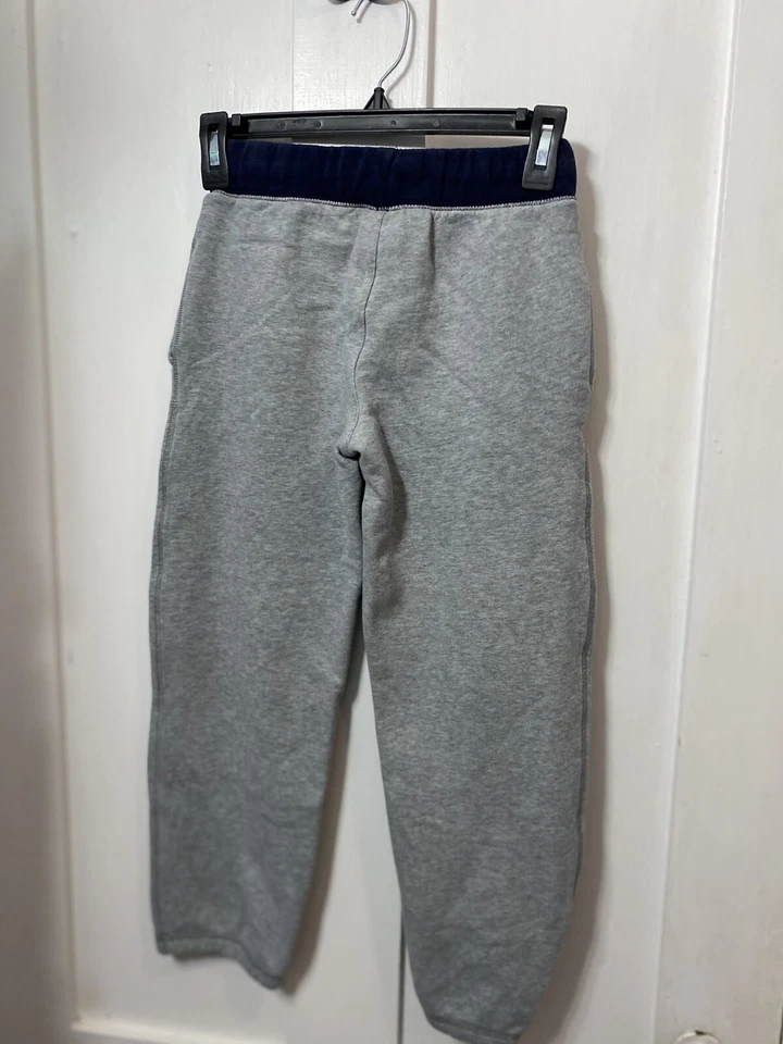 Pantalones deportivos Gymboree para niños talla 8 grises con cintura elástica azul con cordón usados en excelente estado Foto 4 de 4