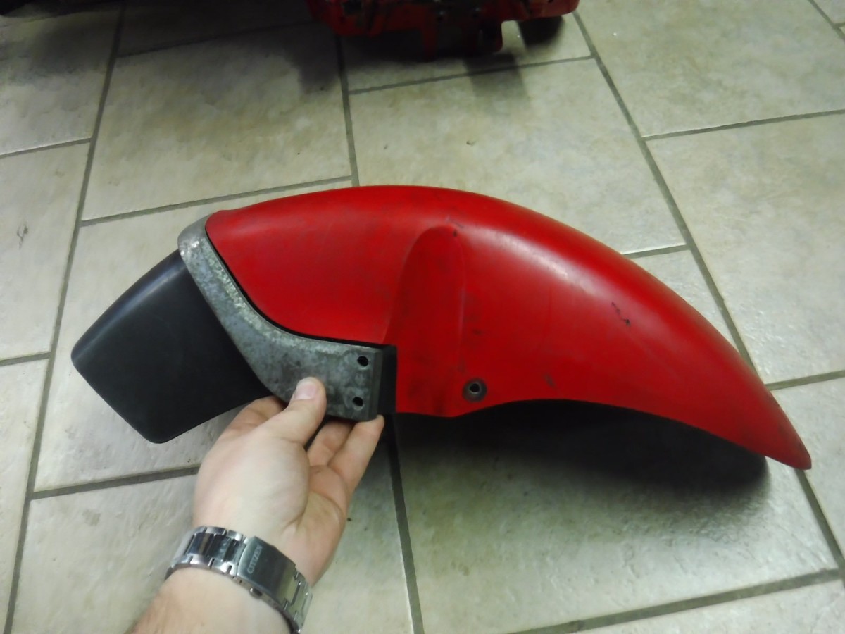 84 85 86 Kawasaki ZX900A ZX-9 Ninja Front Fender Cowling