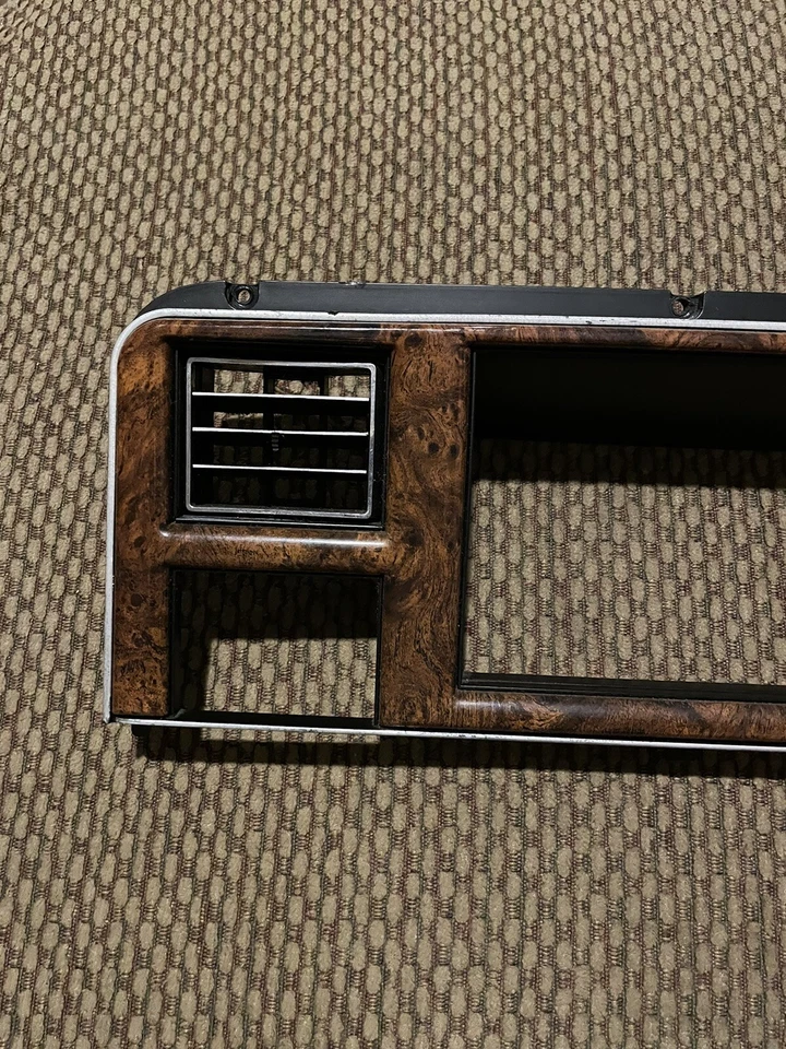 Chrysler New Yorker 1991-1993 velocímetro bisel panel de instrumentos grano de madera OEM Foto 3 de 4