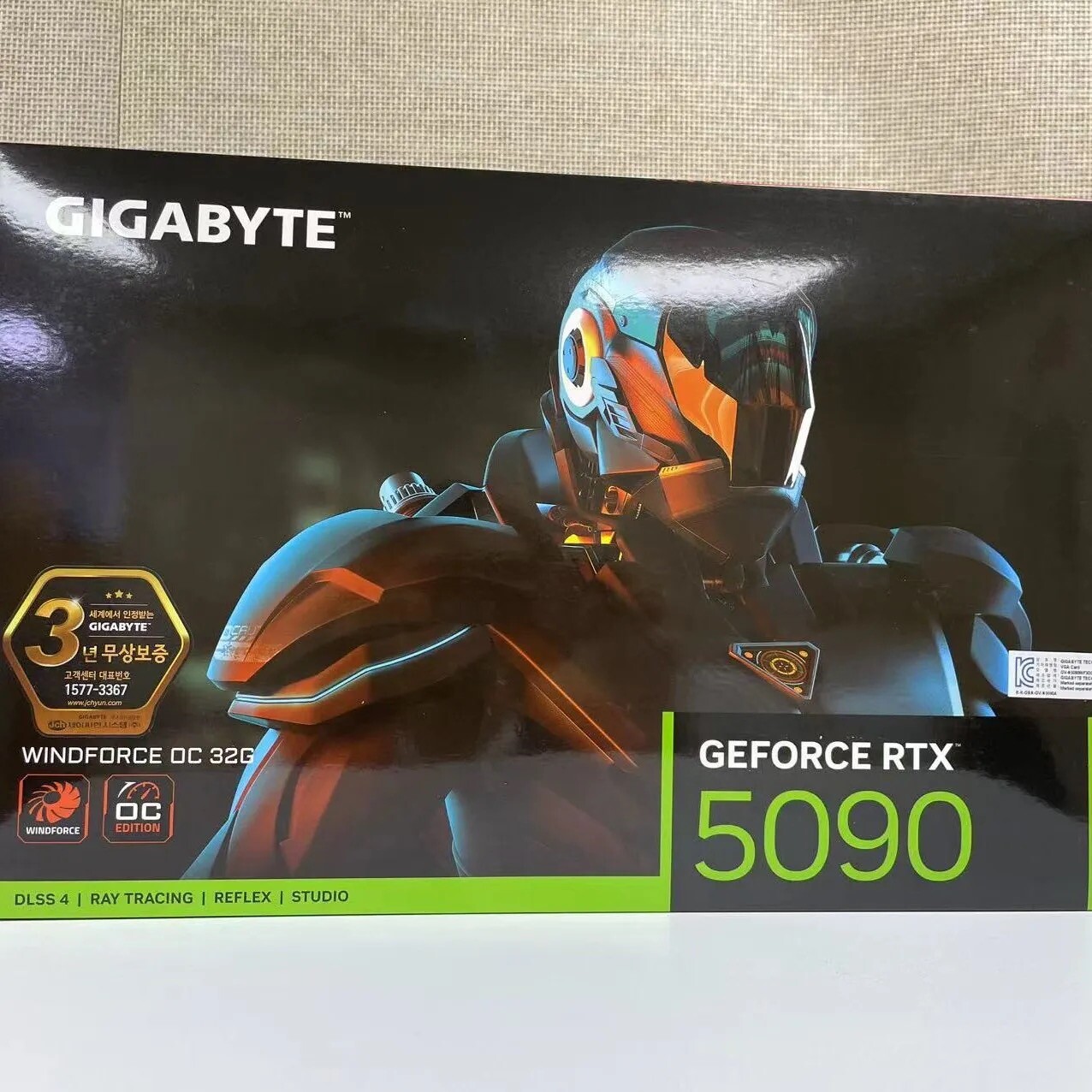 GIGABYTE GeForce RTX 5090 WINDFORCE OC 32GB GDDR7 GPU FULL 4K Game Graphics Card