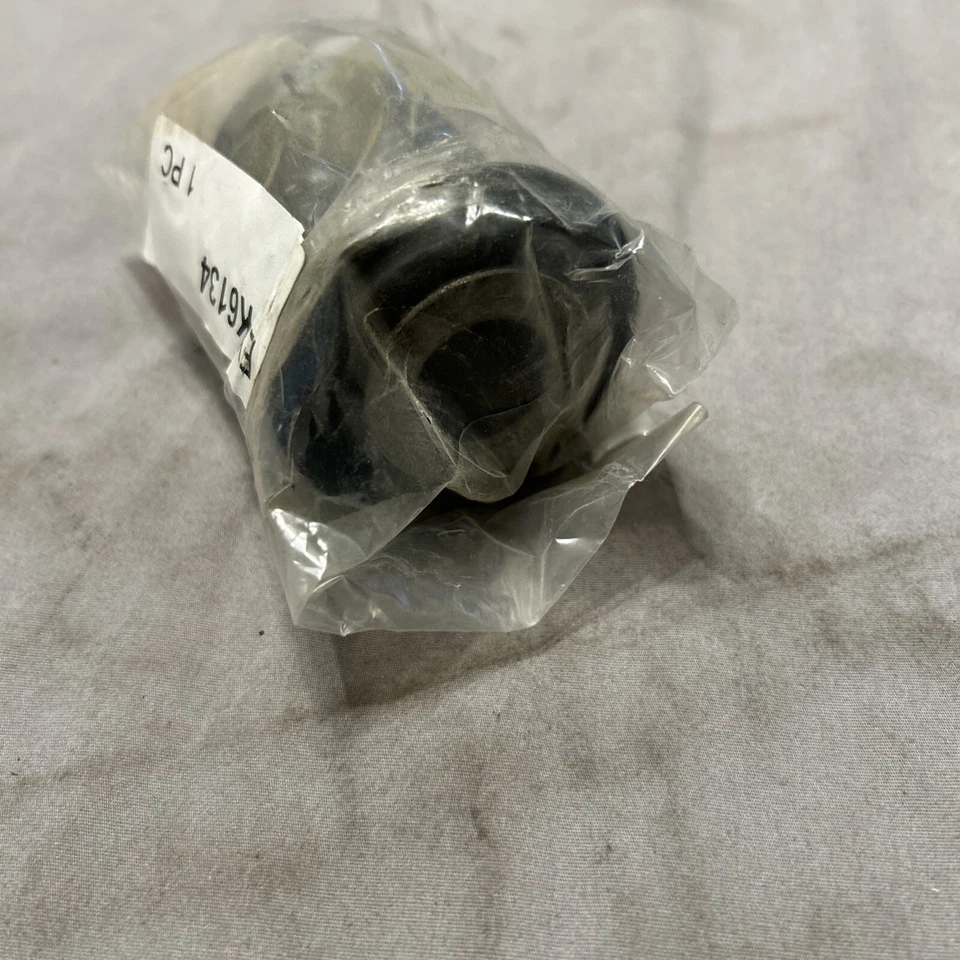 PARTS MASTER NOS SUSPENSION CONTROL ARM BUSHING K6134 FOR 65-70 CHEVY BEL AIR + - Image 4 of 4