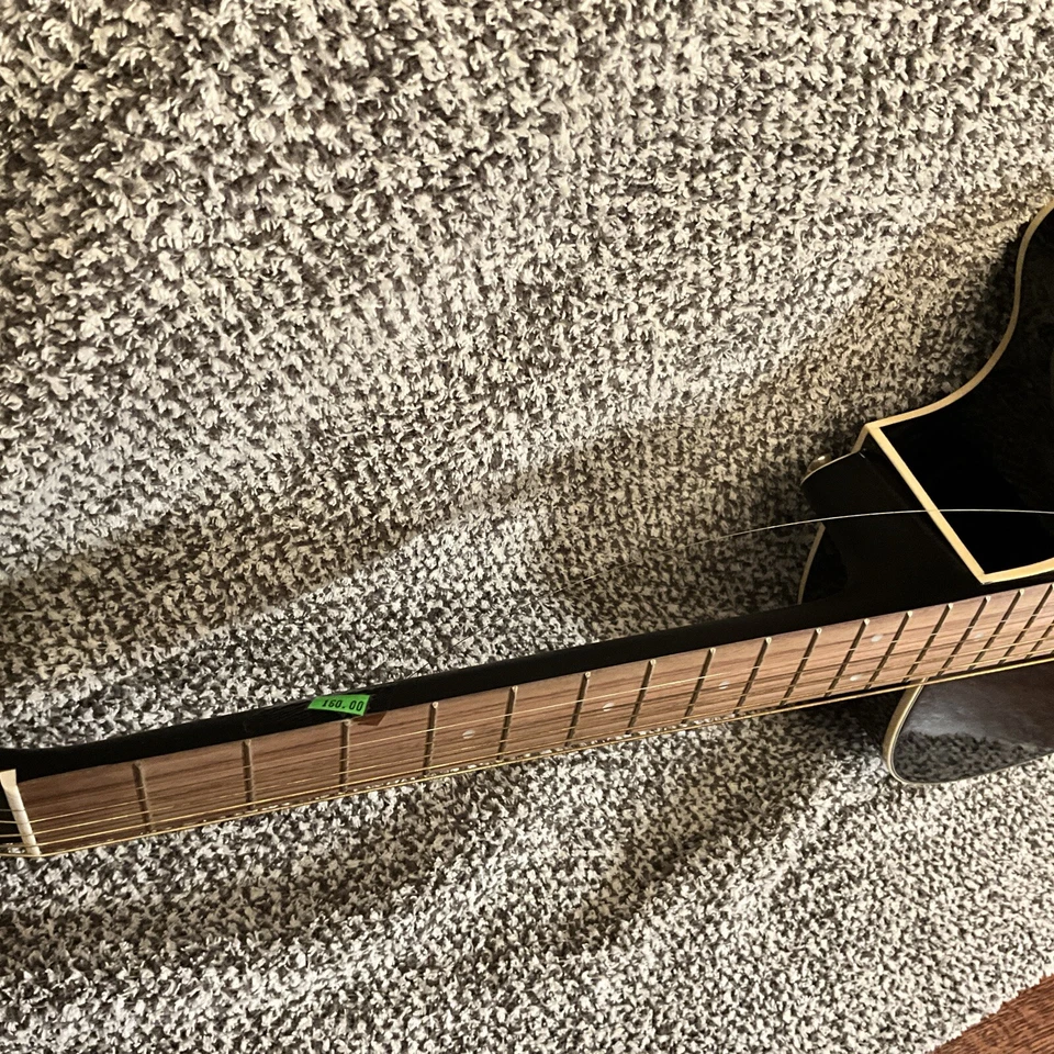 Yamaha FX335C Dreadnought Acoustic-Electric Guitar - Black - Image 3 of 4