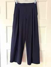 Uniqlo Women’s S Navy Wide Leg Pleated Pull On Stretch Pants