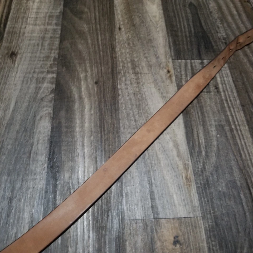 Carhartt Belt Brown Distressed Size 44 Cowhide Leather Metal Buckle - Image 4 of 4