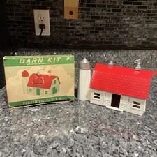 Plasticville Barn Kit. BN-1. Complete. With Original Box. 1950s