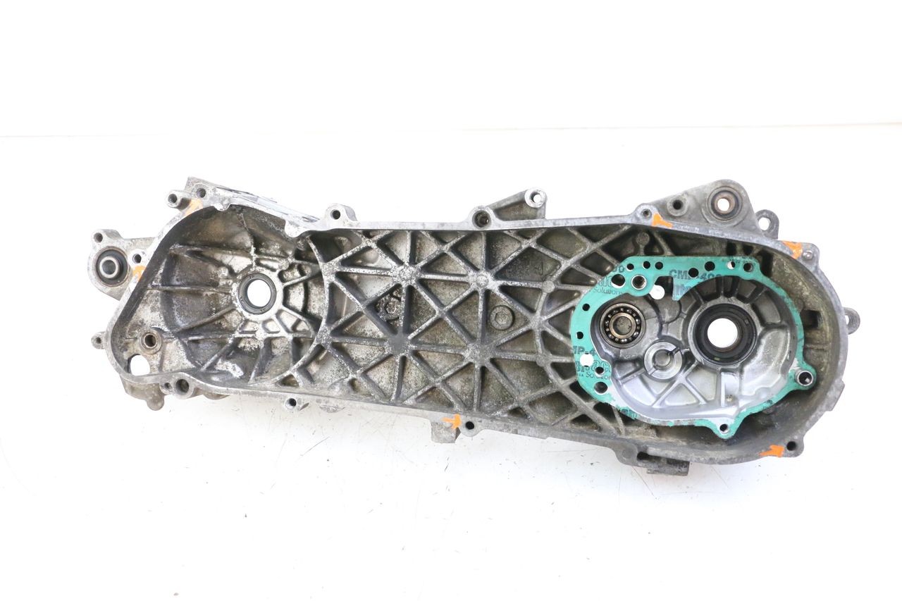 LEFT ENGINE COVER - PEUGEOT TKR TREKKER FURIOUS 50 (2005 - 2014)