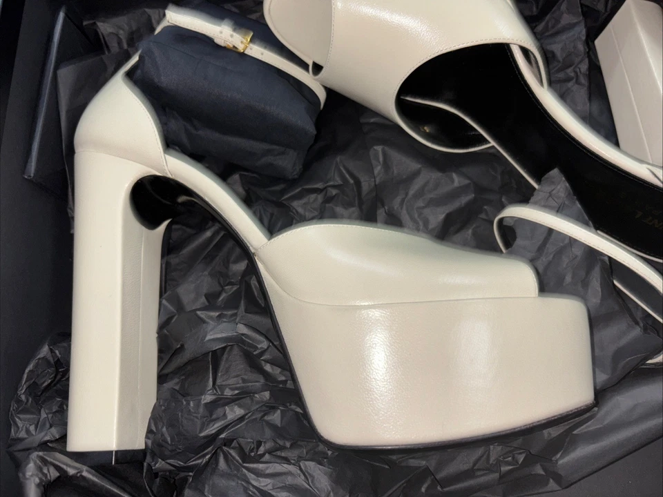 Saint Laurent Mujer Nuevo Belfagor Perla Plataforma Tacones Altos Perla 10 EE. UU./42 Foto 4 de 4