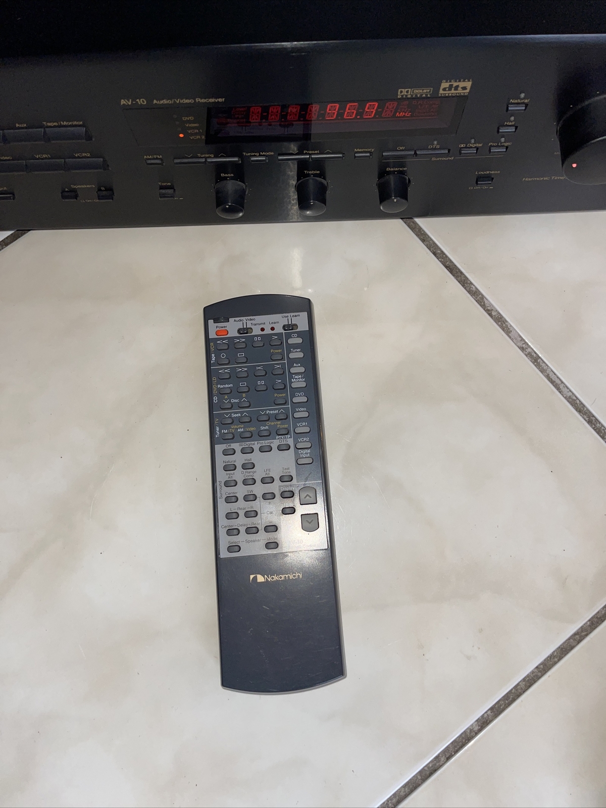 Nakamichi AV10 A/V Receiver with remote control