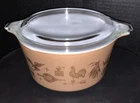 Vintage Pyrex #473 Americana Brown And Gold 1 Quart Covered Round Casserole Dish