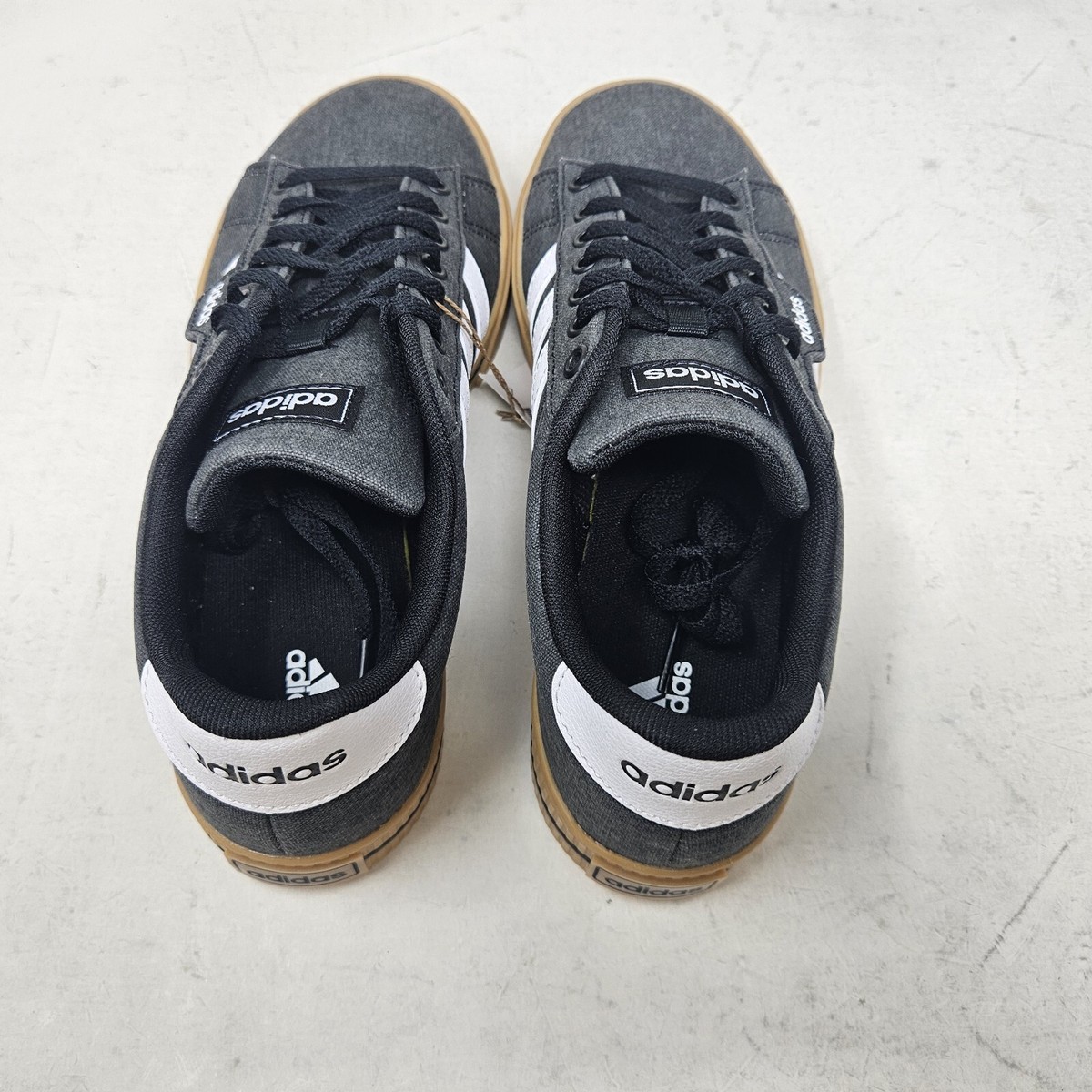 Mens Adidas Daily 3.0 'Dark Grey/Gum' Skateboarding Shoes / HP6032