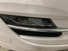 Used Driving Light fits: 2013 Lincoln Mkz Fog-Driving w/signature lighting Grade