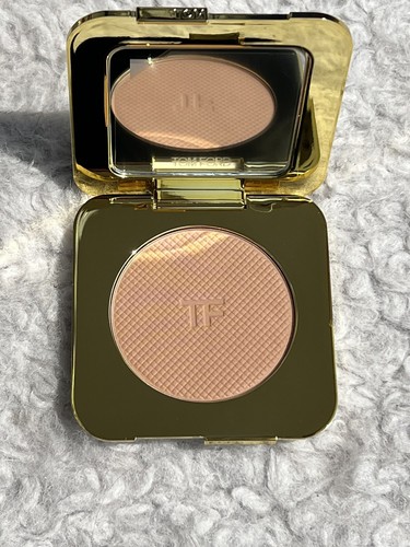 Tom Ford Soleil Glow Bronzer 02 Terra .28 oz./8g - BNIB - Picture 4 of 9