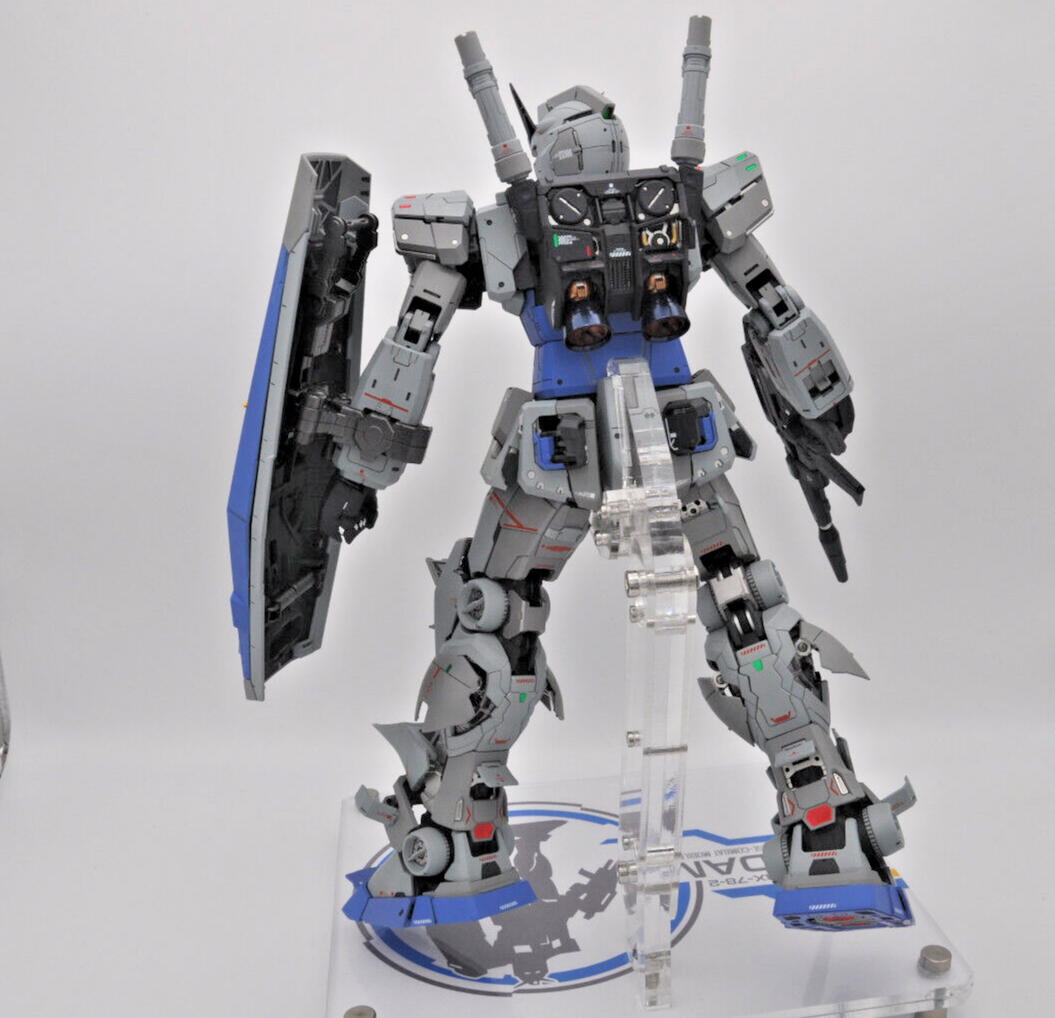 Bandai 1/60 PG Unleashed PGU RX-78 Gundam Custom G3 Bandai 1/60 PG Unleashed PGU RX-78 Gundam Custom G3