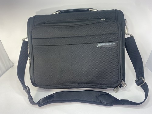 Briggs & Riley Black Messenger Laptop Briefcase Ser# 05-BB108-0482636-3 - Picture 15 of 19