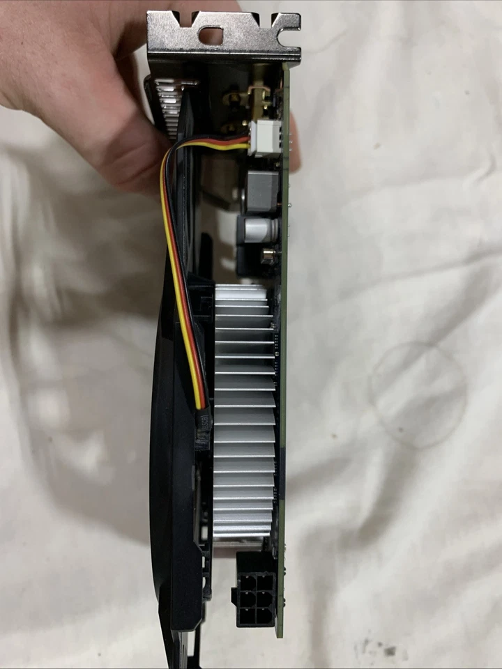 Used Tested - Gigabyte Nvidia GeForce GTX 750 PCI-e HDMI DVI GPU GV-N7500C-2GI - Image 4 of 4