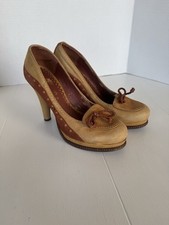 Vince Camuto womens leather heels Vintage Siz...