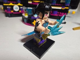 KPop Demon Hunters Mira Rumi Zoey Minifigures & LEGO Friends 41105 Stage LOT