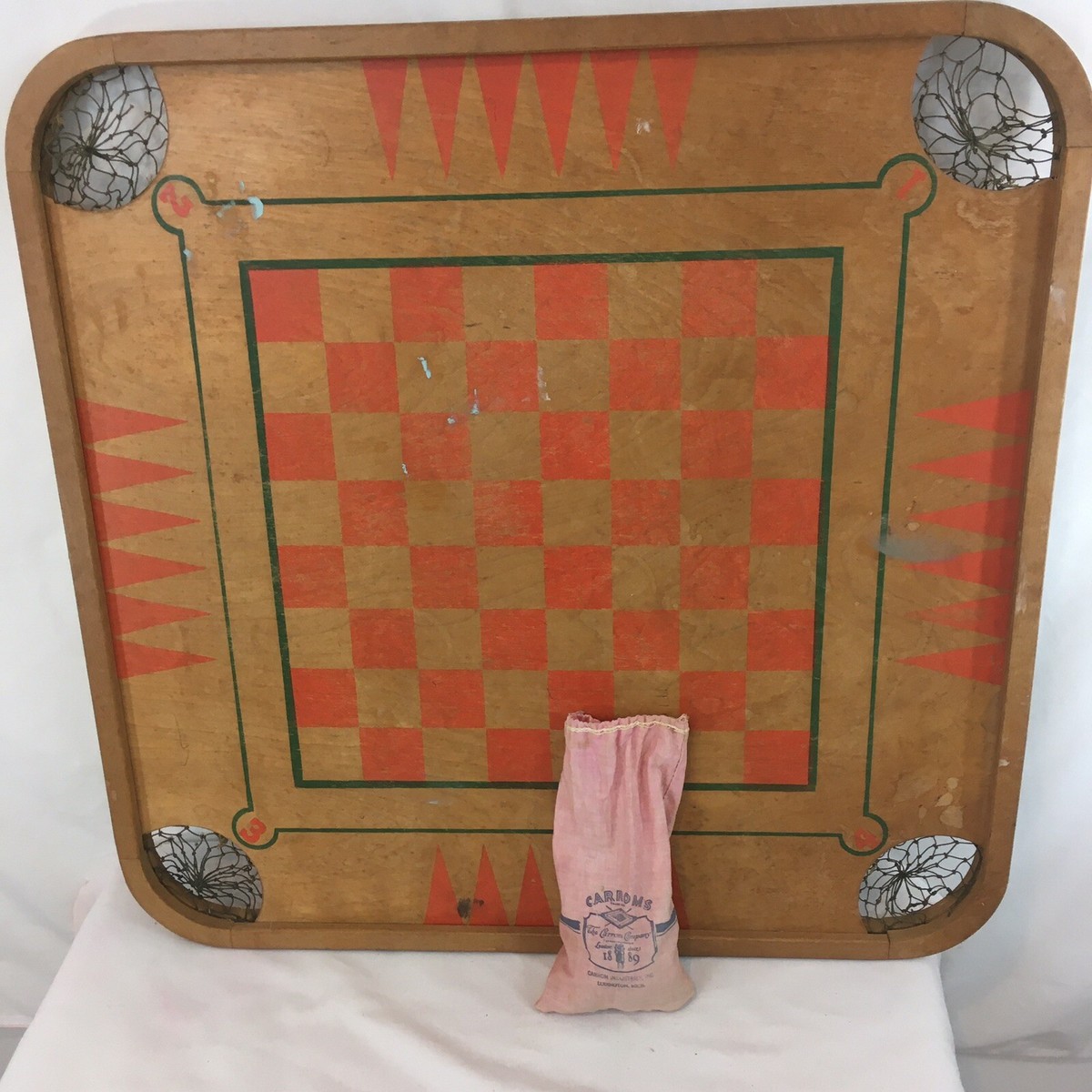 Carrom Industries Ludington MI #85 Vintage Wooden Board Game