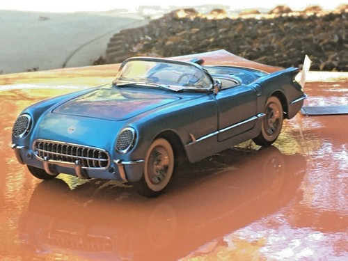 FRANKLIN MINT 1955 CHEVROLET CORVETTE CONVERTIBLE 1:24 Scale - Picture 10 of 12