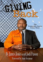 Giving Back James Jones (U. A.) Taschenbuch Kartoniert / Broschiert Englisch