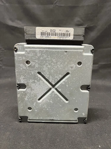 2003 Harley Davidson F150 ECM Engine Control Computer 03 04 Lightning ECM EK02